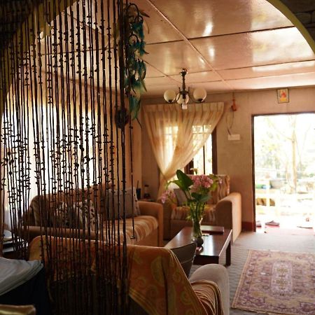 Redwood Homestay Нувара Елия Екстериор снимка