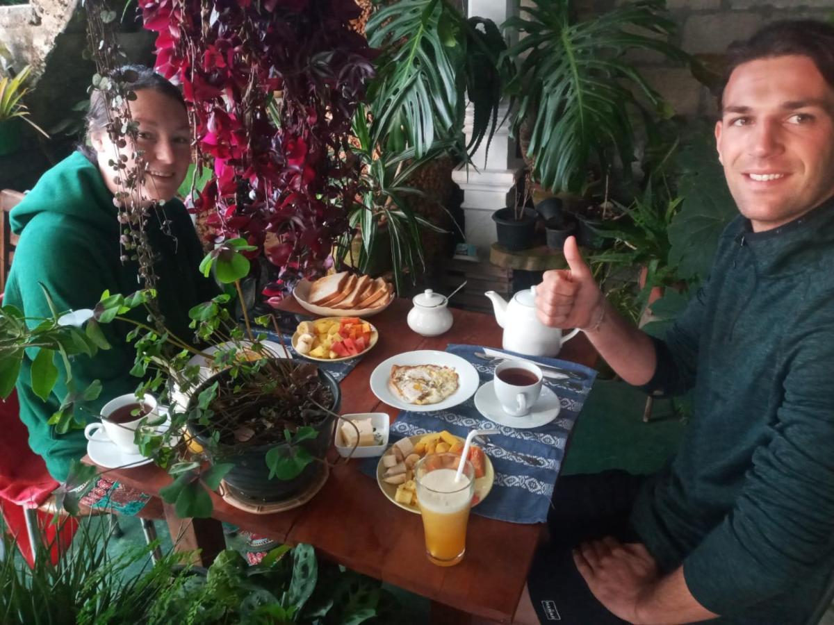 Redwood Homestay Нувара Елия Екстериор снимка