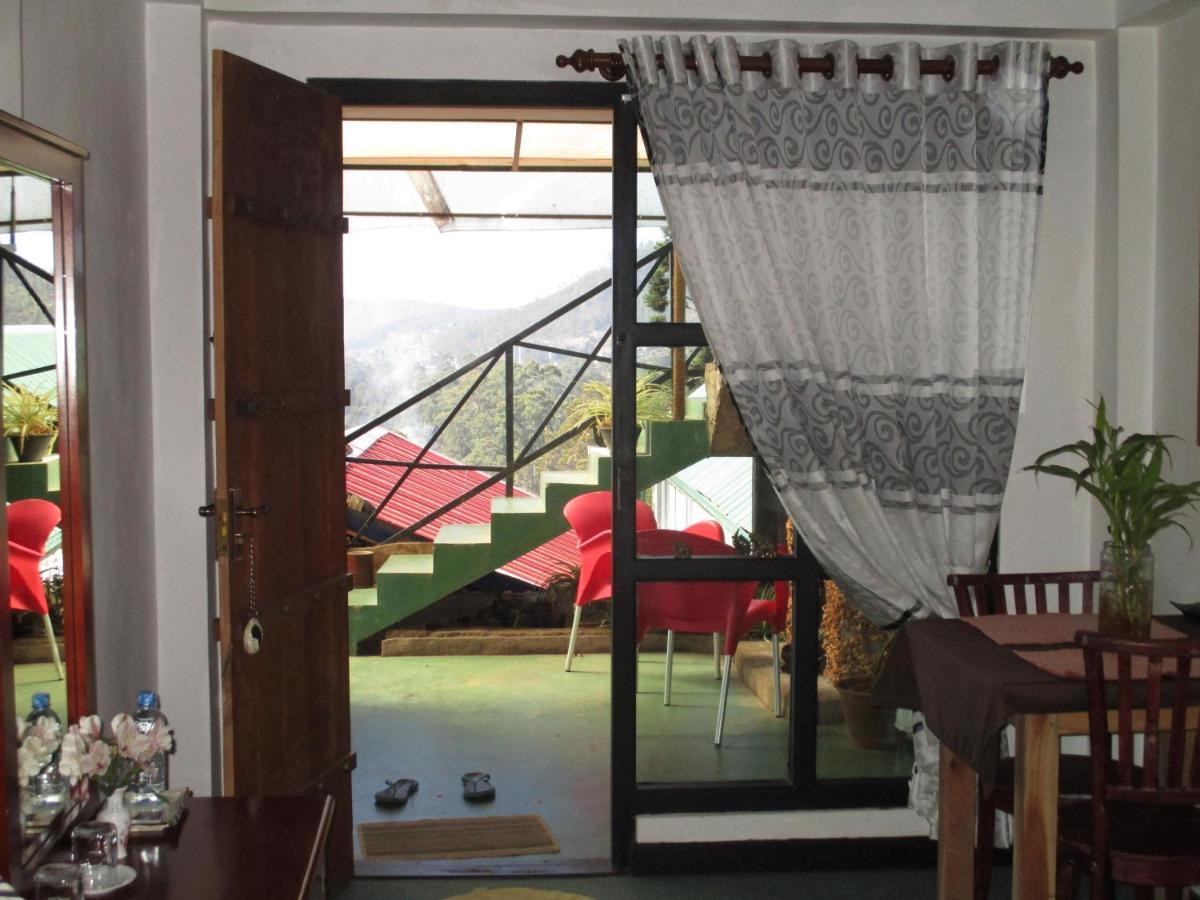 Redwood Homestay Нувара Елия Екстериор снимка